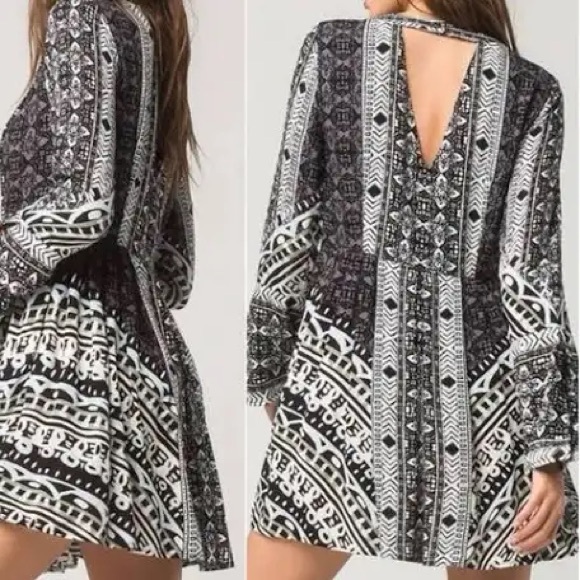 Free People Dresses & Skirts - Free People Tegan Border Print Mini Dress Black & White Boho | Size 2